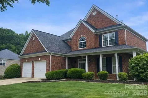 186 Autumn Frost Avenue Statesville NC 28677