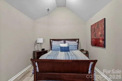 186 Autumn Frost Avenue Statesville NC 28677