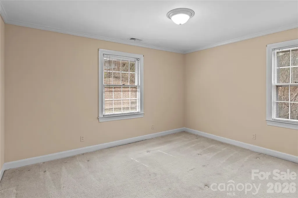 3116 Burkeshore Road Winston Salem NC 27106