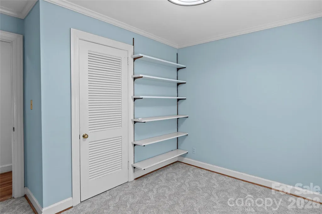 3116 Burkeshore Road Winston Salem NC 27106