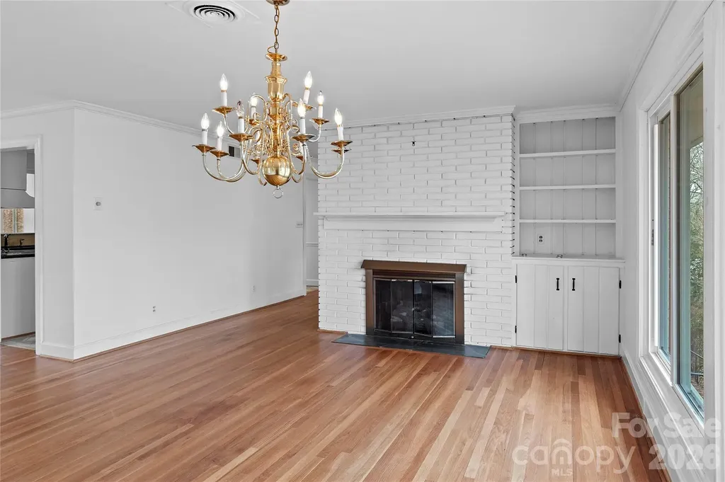 3116 Burkeshore Road Winston Salem NC 27106