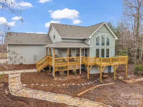 631 Mountain Parkway Mill Spring NC 28756