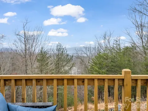 631 Mountain Parkway Mill Spring NC 28756
