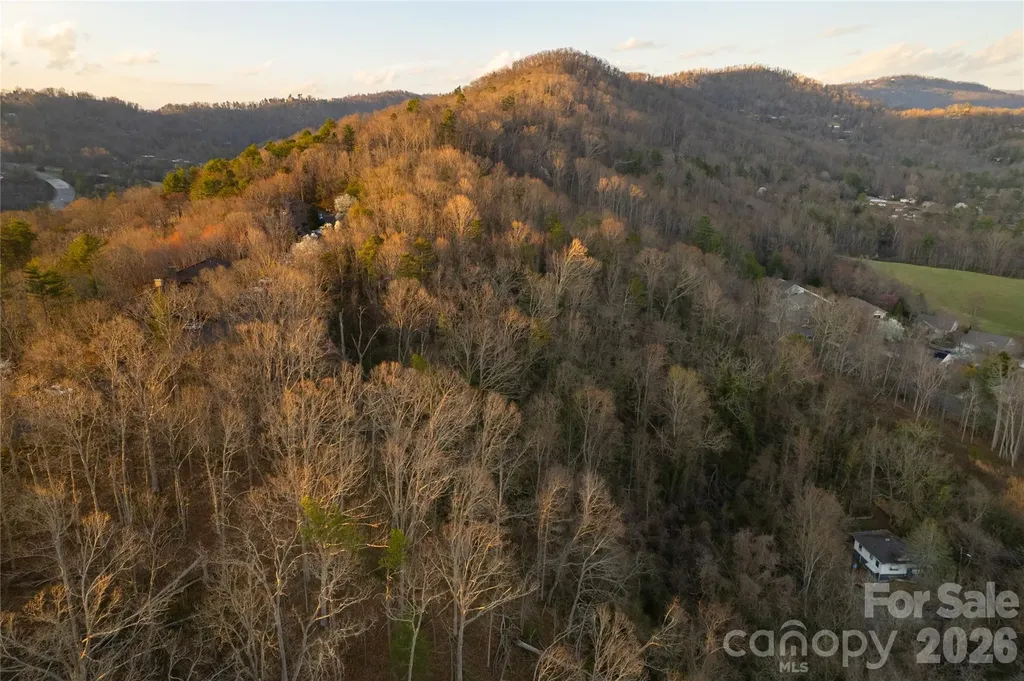 9999 Weaver Hill Road Asheville NC 28805