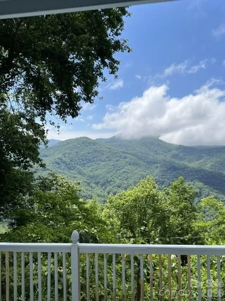 889 Big Ridge Road Franklin NC 28734