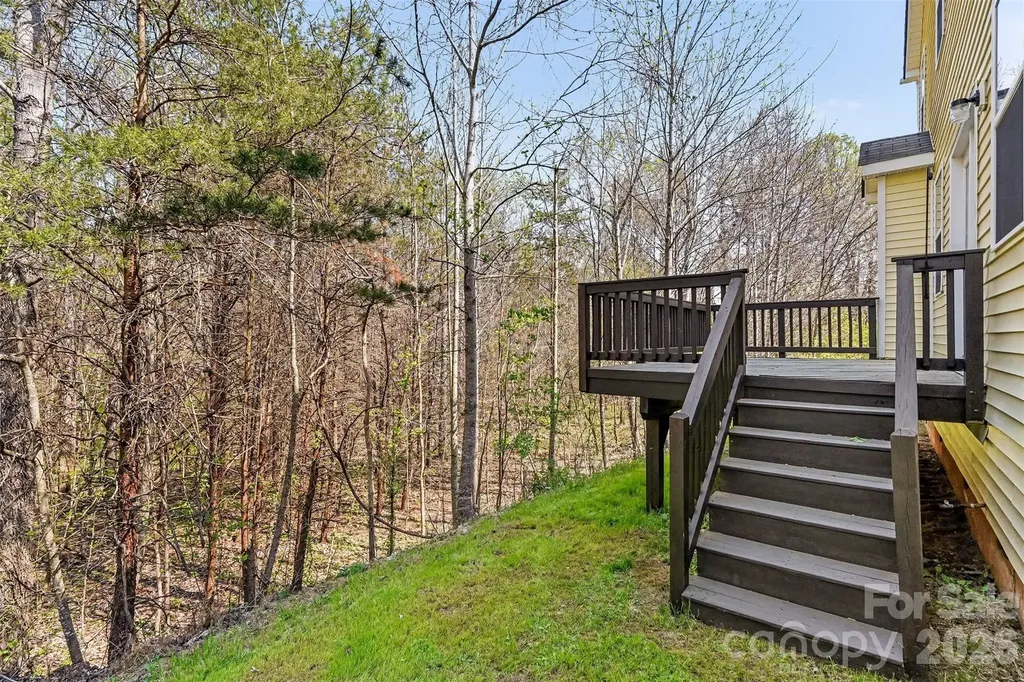 1392 Bottle Brush Lane Harrisburg NC 28075