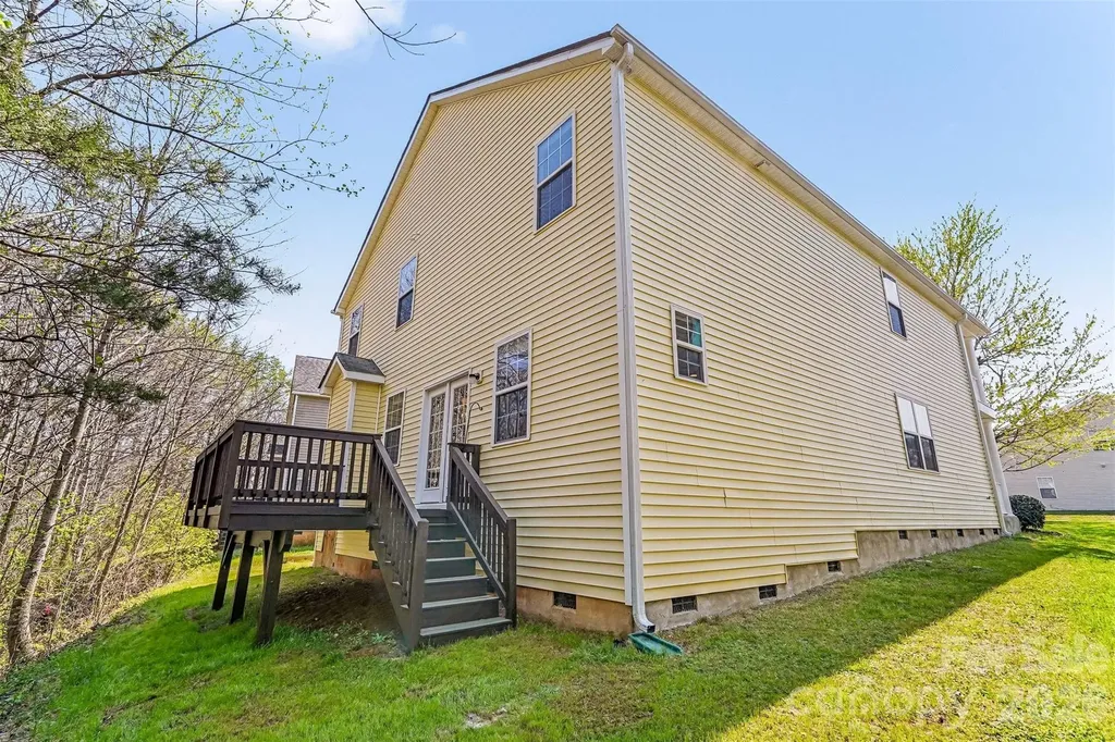 1392 Bottle Brush Lane Harrisburg NC 28075