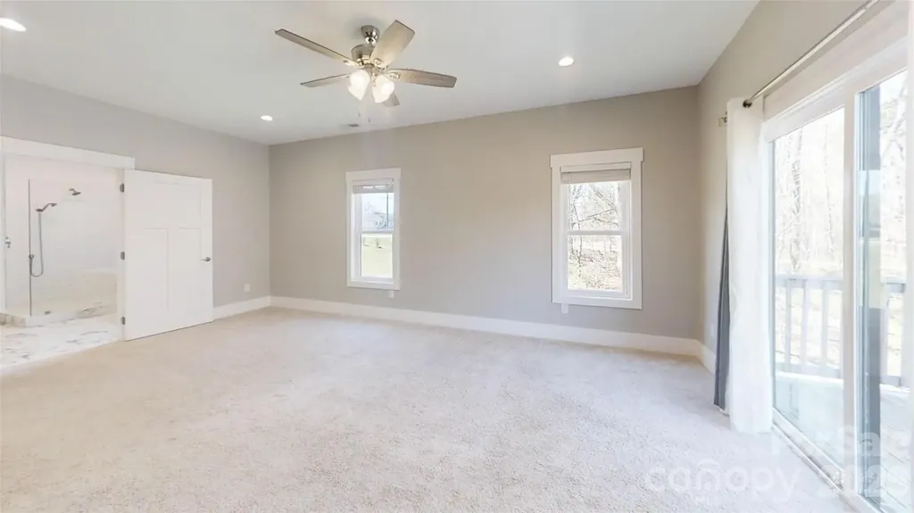 5345 Christopher Road Iron Station NC 28080
