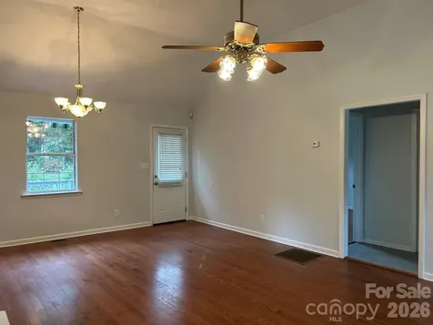 2393 Oxford Circle Lancaster SC 29720