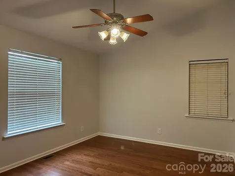 2393 Oxford Circle Lancaster SC 29720