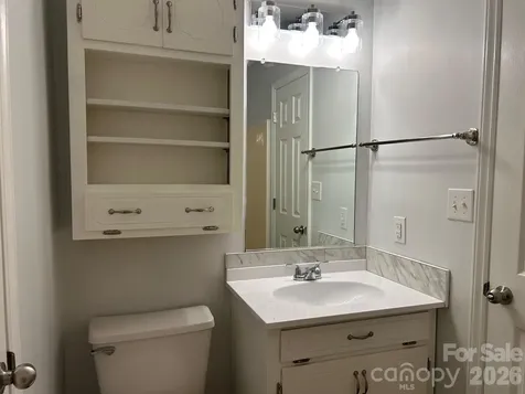 2393 Oxford Circle Lancaster SC 29720
