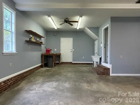2393 Oxford Circle Lancaster SC 29720