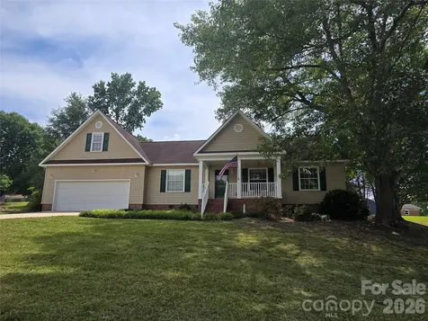 2393 Oxford Circle Lancaster SC 29720
