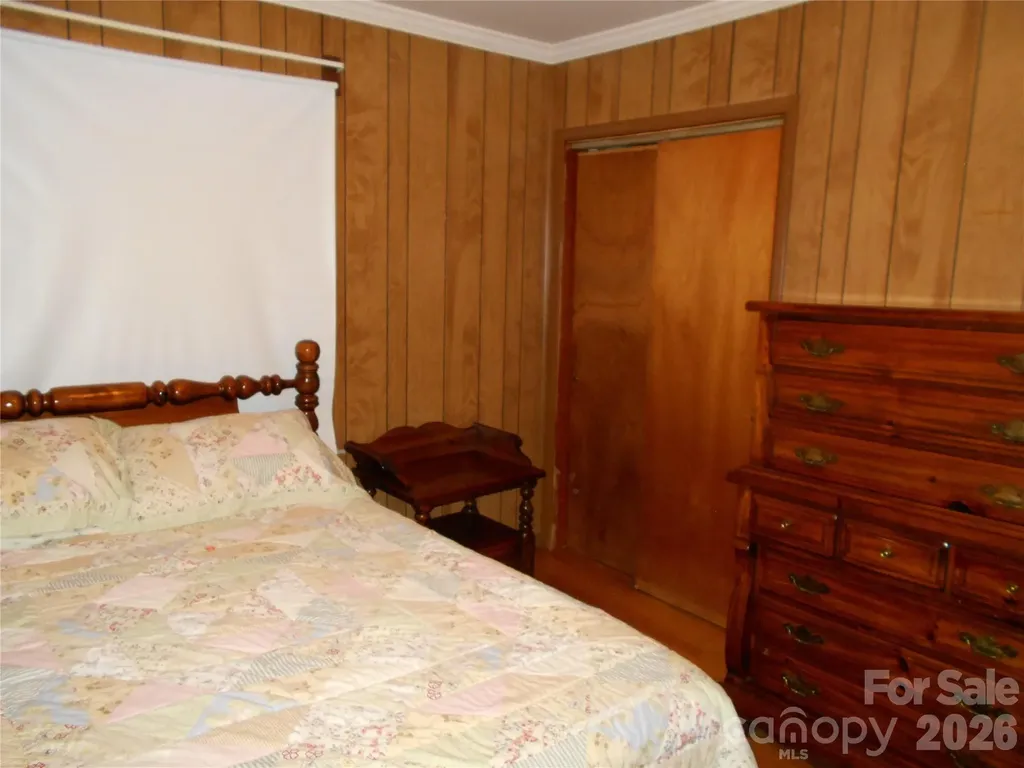 18 Herron Street Black Mountain NC 28711