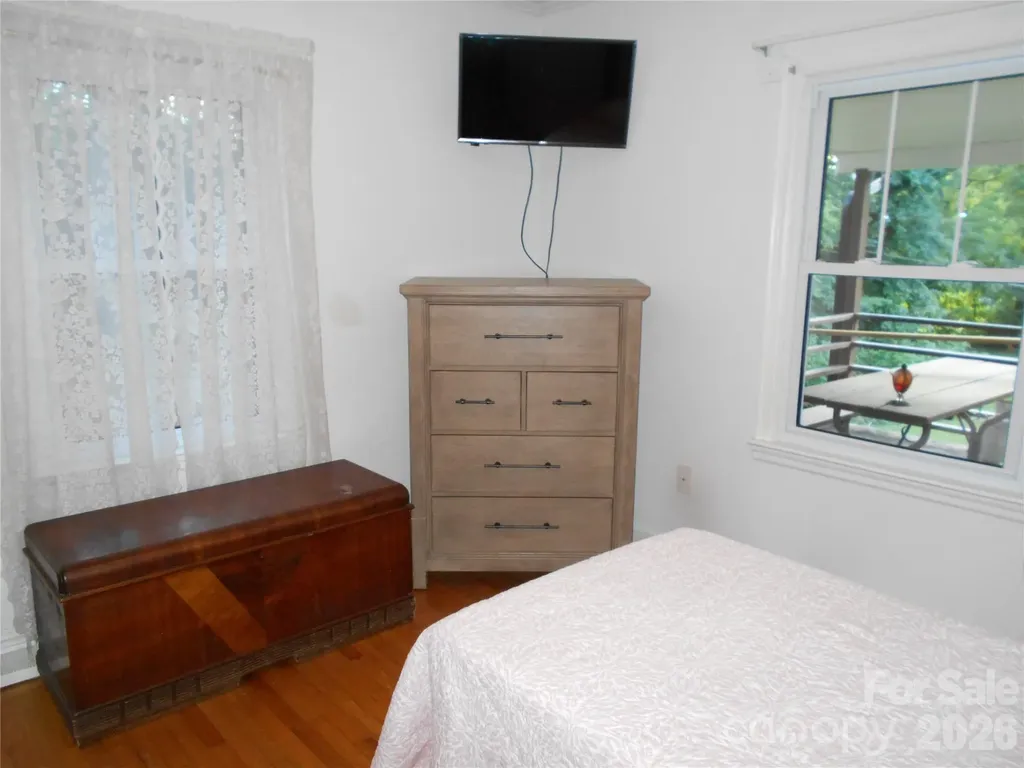 18 Herron Street Black Mountain NC 28711