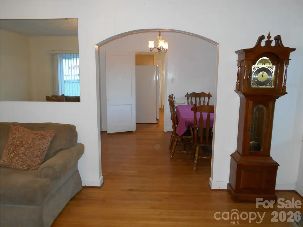 18 Herron Street Black Mountain NC 28711