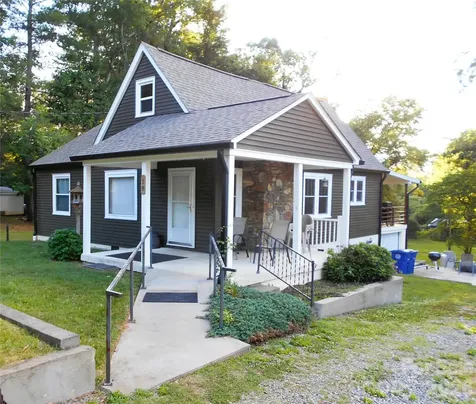 18 Herron Street Black Mountain NC 28711