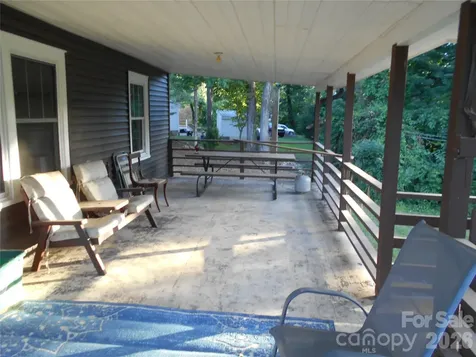 18 Herron Street Black Mountain NC 28711