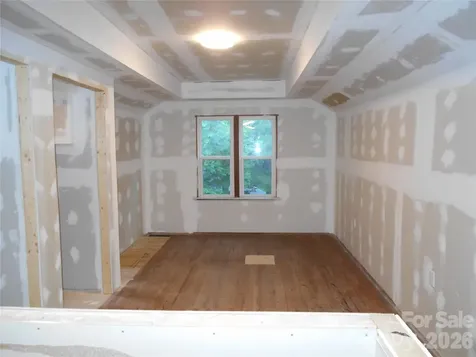 18 Herron Street Black Mountain NC 28711