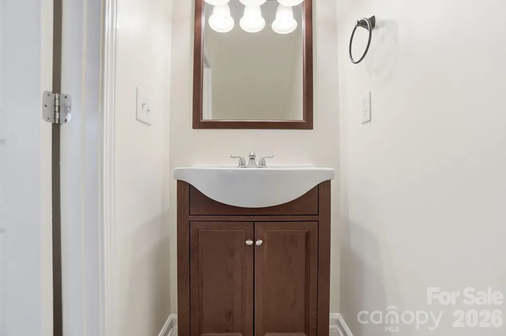 8422 Chaceview Court Charlotte NC 28269
