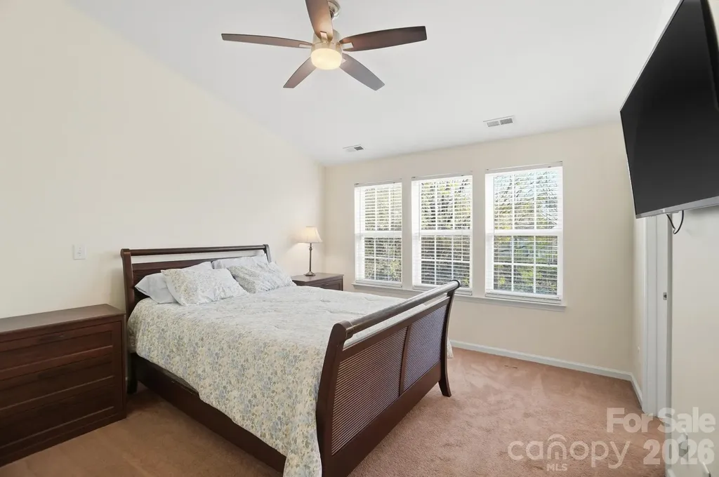 8422 Chaceview Court Charlotte NC 28269