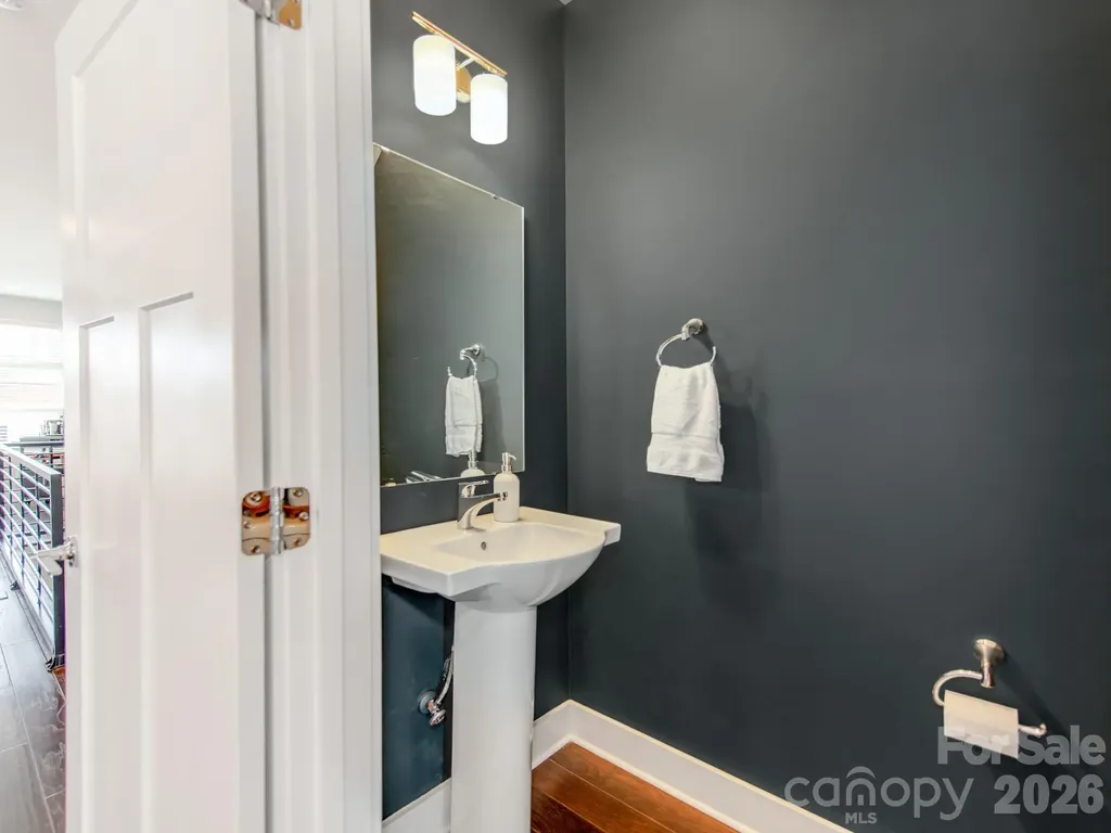 436 Southend Crossing Lane Charlotte NC 28203