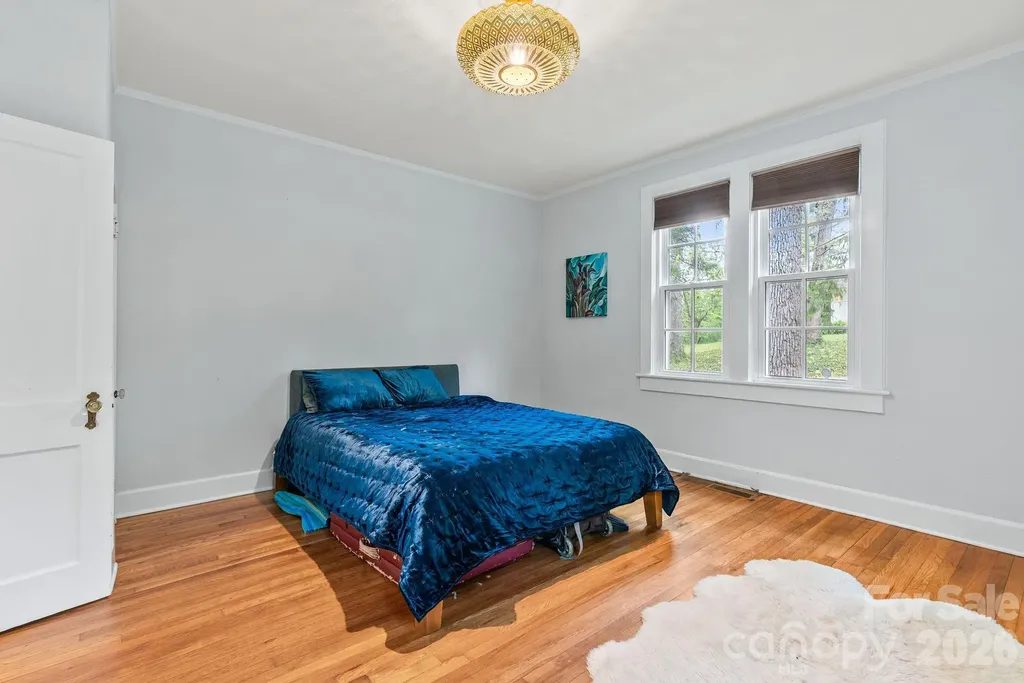 1 Ridgefield Place Asheville NC 28803