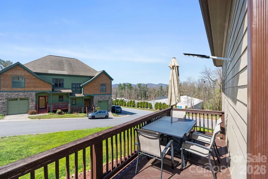 11 Trevors Trail Asheville NC 28806