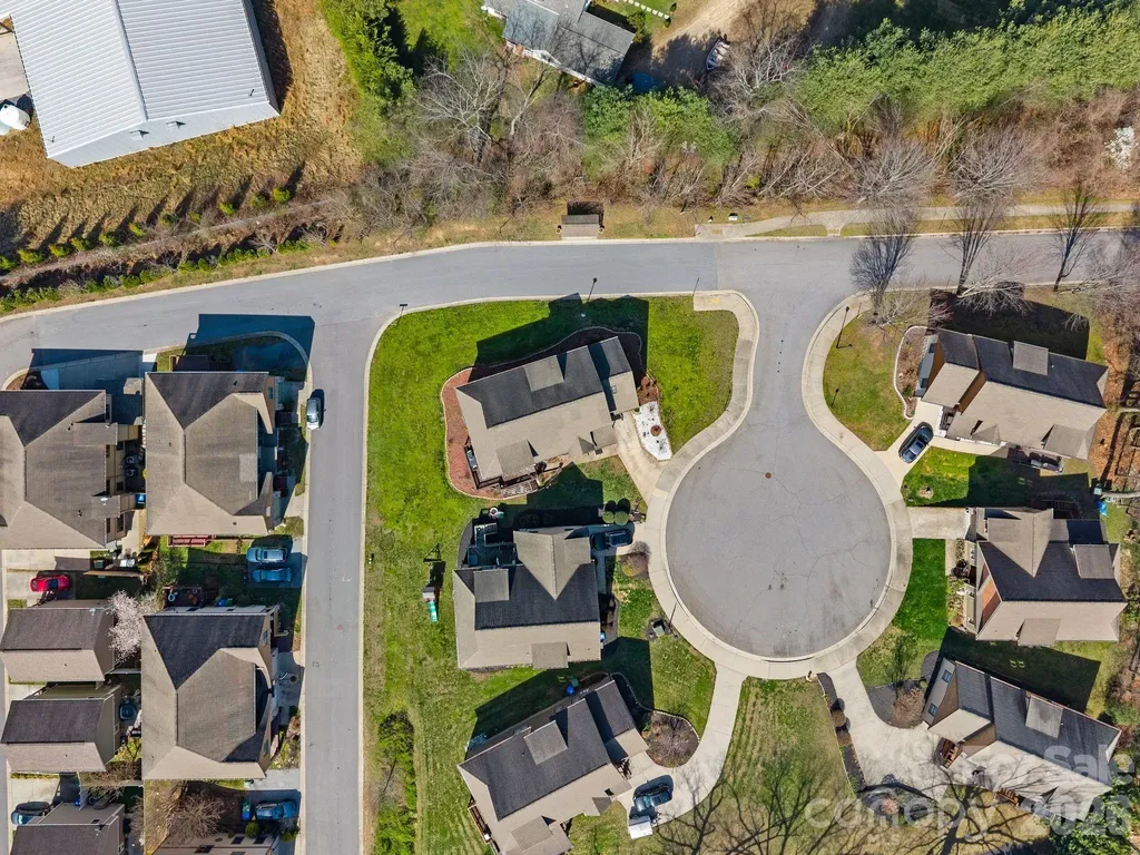 11 Trevors Trail Asheville NC 28806