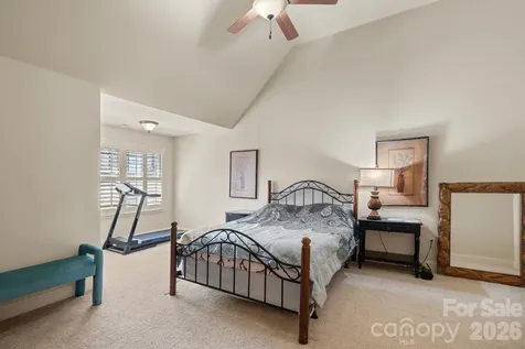 11 Trevors Trail Asheville NC 28806