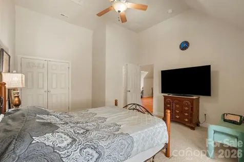11 Trevors Trail Asheville NC 28806