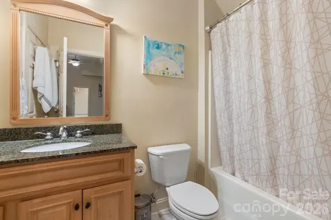 11 Trevors Trail Asheville NC 28806
