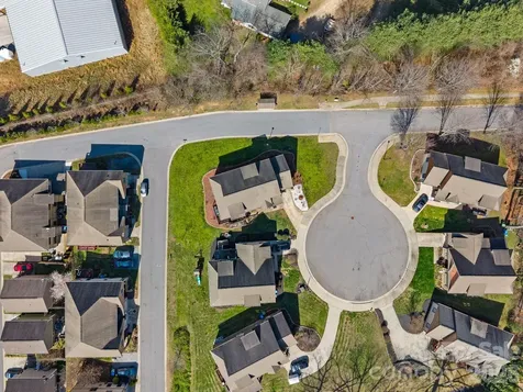 11 Trevors Trail Asheville NC 28806