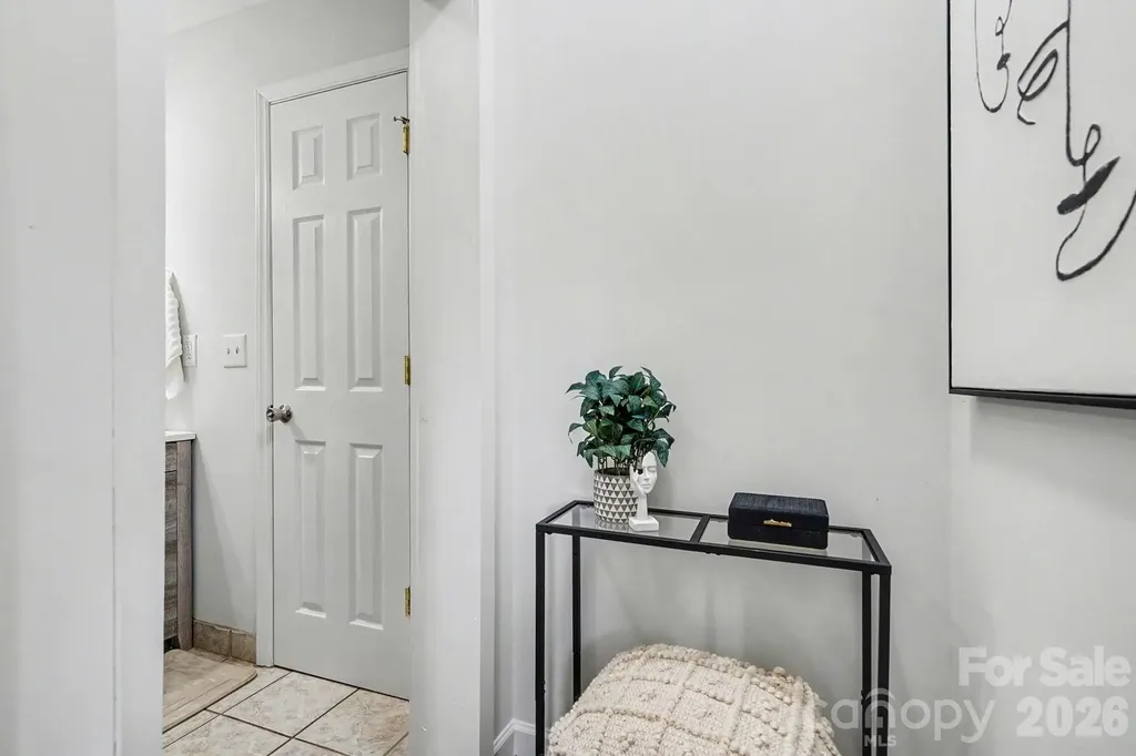 28 2nd Street Cramerton NC 28032