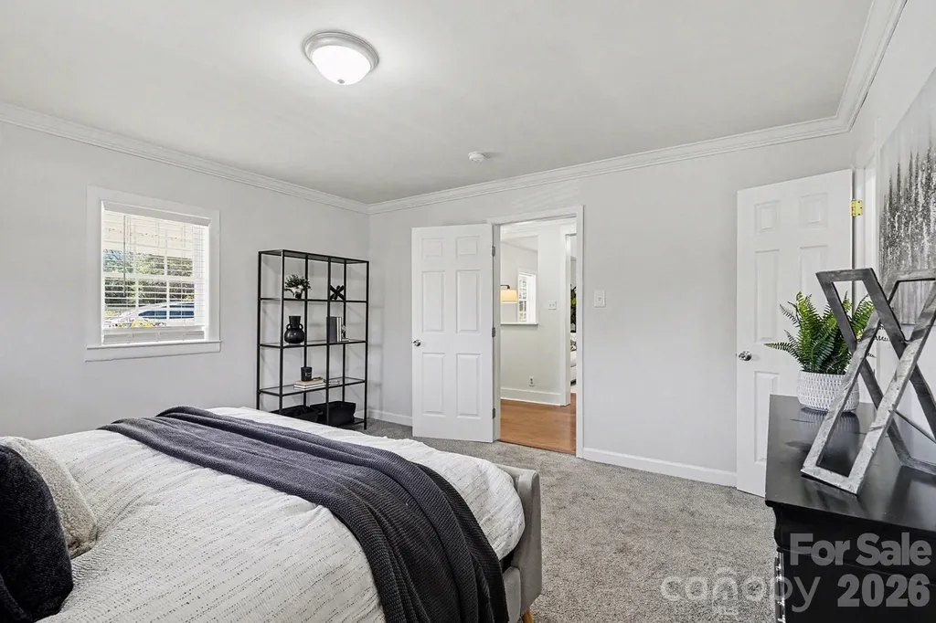 28 2nd Street Cramerton NC 28032