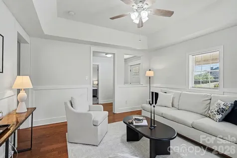 28 2nd Street Cramerton NC 28032