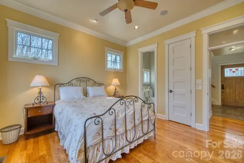 192 Woodruff Lane Black Mountain NC 28711