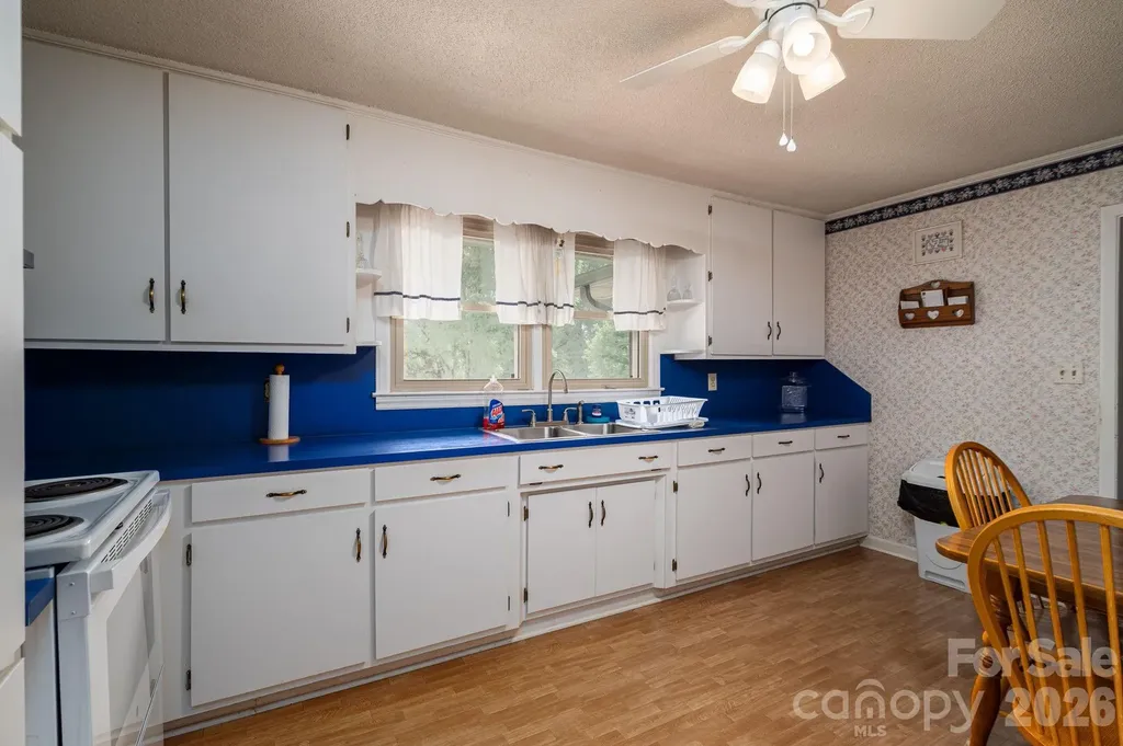 5958 Hoover Elmore Road Lincolnton NC 28092
