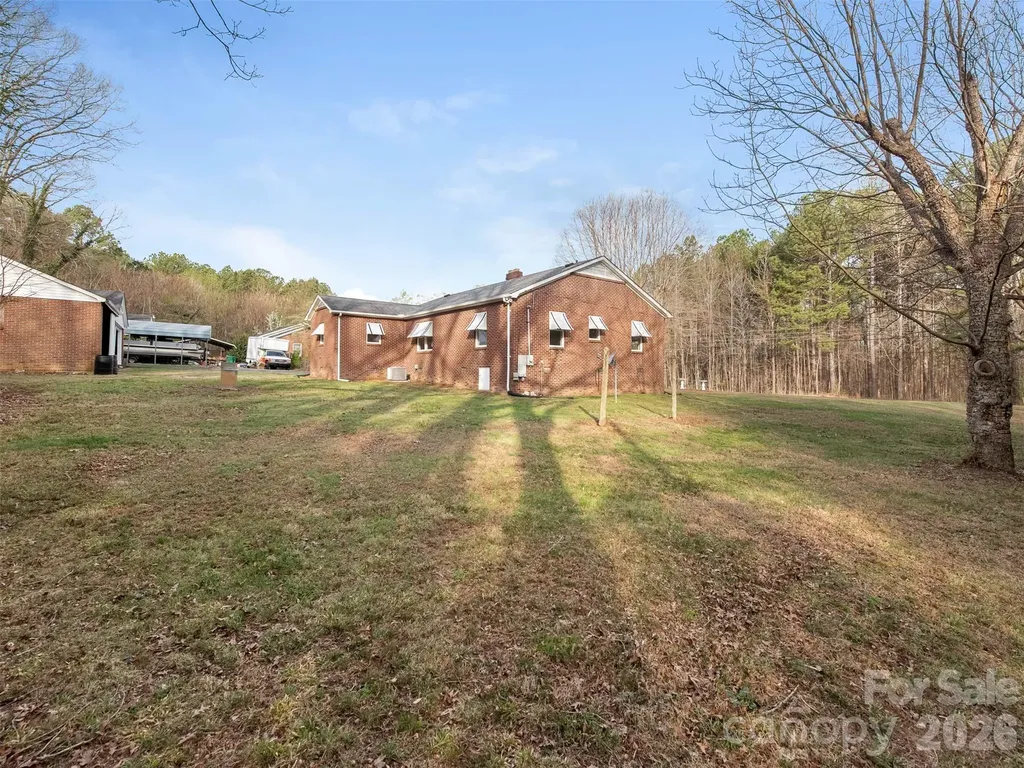 5851 Tuckaseegee Road Kannapolis NC 28081