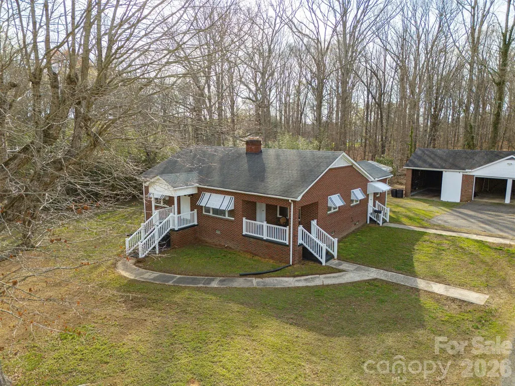 5851 Tuckaseegee Road Kannapolis NC 28081