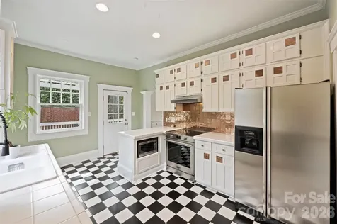 712 Sunnyside Avenue Charlotte NC 28204