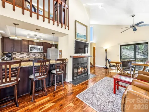 14 Cedarwood Drive Asheville NC 28803