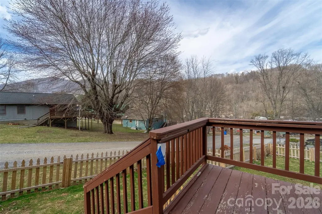 57 Melody Lane Maggie Valley NC 28751