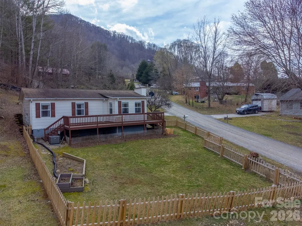 57 Melody Lane Maggie Valley NC 28751
