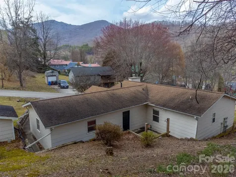 57 Melody Lane Maggie Valley NC 28751
