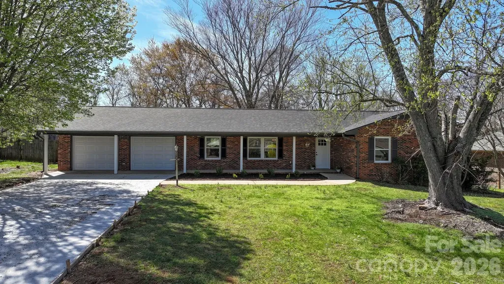 715 Sunridge Drive Lincolnton NC 28092