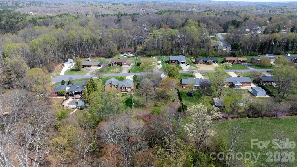 715 Sunridge Drive Lincolnton NC 28092