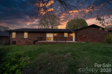715 Sunridge Drive Lincolnton NC 28092