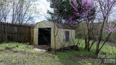 715 Sunridge Drive Lincolnton NC 28092
