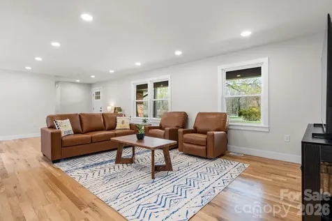 715 Sunridge Drive Lincolnton NC 28092